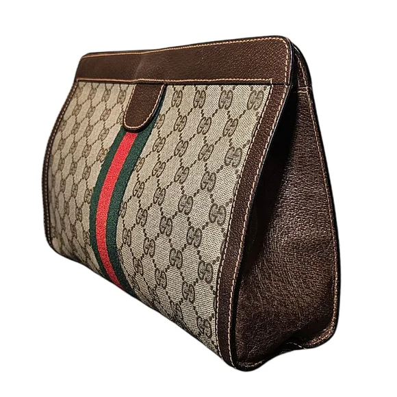 GUCCI CLUTCH - Picture 2 of 14